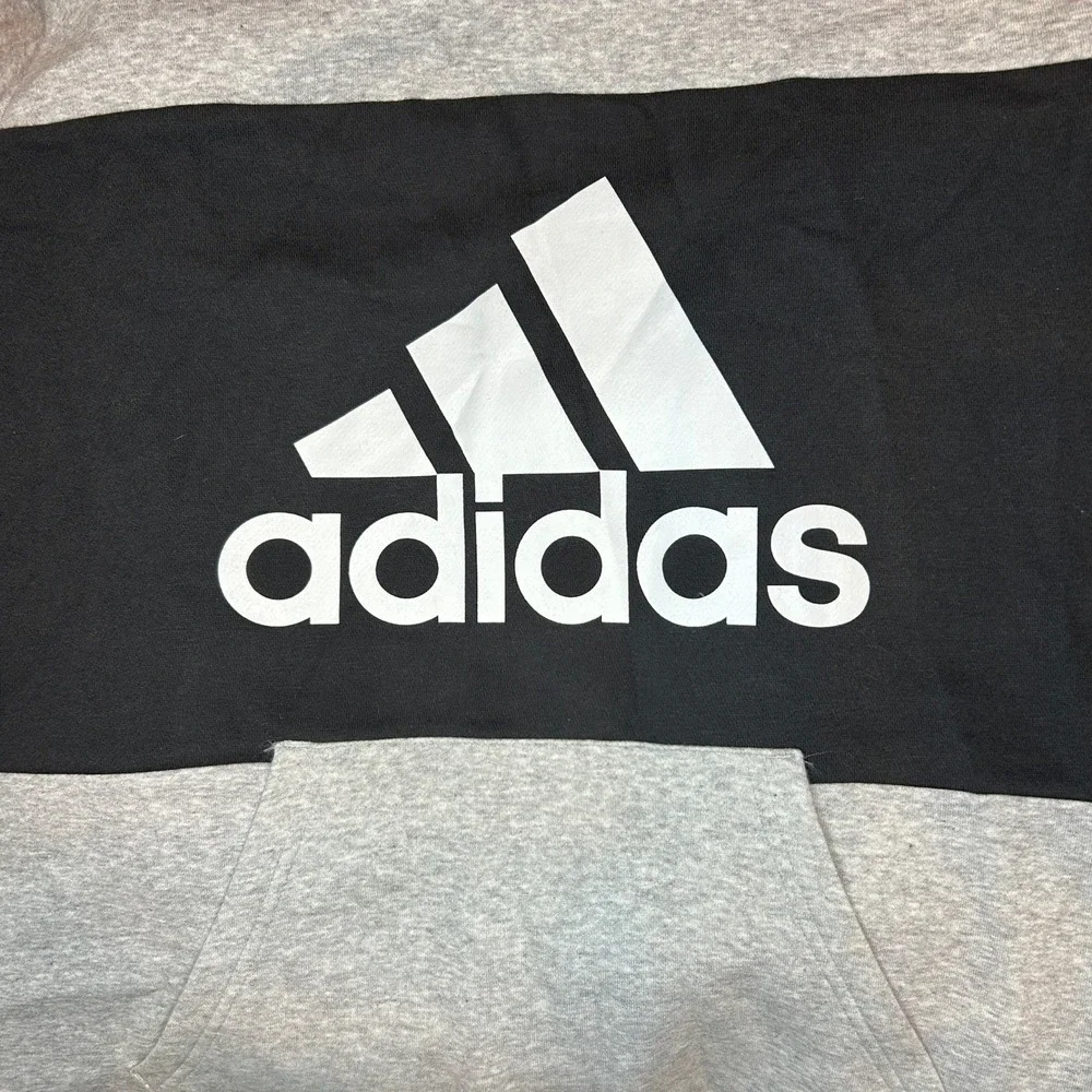 Adidas Men's Colorblock Fleece Hoodie Grey Black White Mountain Logo Size Medium